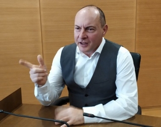 Νίκος Κατσούλης: «Ο Δήμος Κορυδαλλού να πάρει θέση απέναντι στα φαινόμενα σεξουαλικής παρενόχλησης και εργασιακού εκφοβισμού και να αναλάβει πρωτοβουλίες αντιμετώπισής τους»